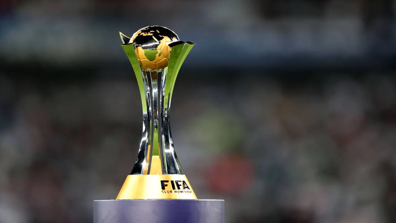 القنوات المجانية الناقلة لمباريات كأس العالم 2022.. احصل على الترددات واستمتع بالمونديال